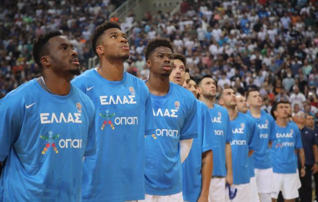 Σερβία - Ελλάδα: Γιόκιτς vs Αντετοκούνμπο στα προκριματικά του Μουντομπάσκετ