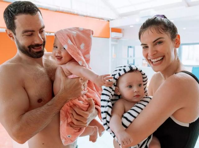 Χριστίνα Μπόμπα – Σάκης Τανιμανίδης: Οι κόρες τους έγιναν ενός έτους – Οι τρυφερές αναρτήσεις και το πάρτι γενεθλίων