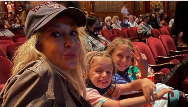 Άννα Βίσση: Οι τρυφερές φωτογραφίες με τα εγγόνια της από τη Νέα Υόρκη