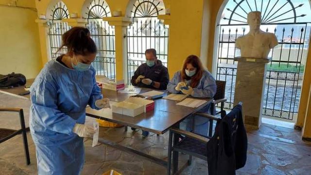 Τα αποτελέσματα από τα rapid tests στην Αμφίκλεια (ΦΩΤΟ)