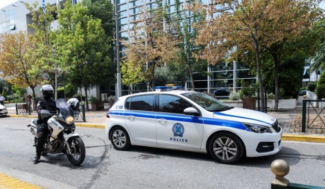 Αστυνομικοί έκαναν τυχαίο έλεγχο στο Χαϊδάρι και εξιχνίασαν δολοφονία και απόπειρα ανθρωποκτονίας