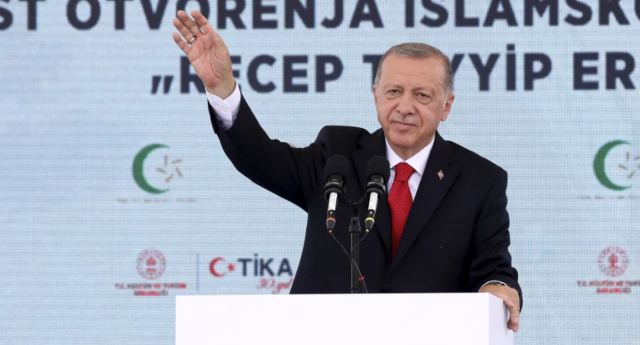 Τουρκία: Ο Ερντογάν τάζει μισό εκατομμύριο σπίτια στους ψηφοφόρους ενόψει των εκλογών