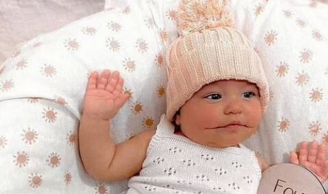 Αυστραλία: Συγκίνηση για το μωρό με τη σπάνια πάθηση που «δεν σταματά να χαμογελά»