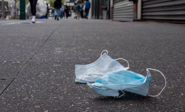 Δραματική έκκληση ΠΟΥ στην Ευρώπη: Επαναφέρετε τις μάσκες για να μην έρθουν σκληρά μέτρα το φθινόπωρο