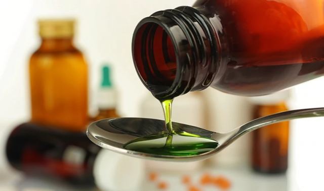 ΕΟΦ: Ανακαλείται το σιρόπι για τον βήχα Syromel Plus