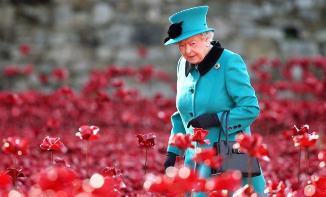 Πέθανε η βασίλισσα Ελισάβετ: Σήμερα ο νέος βασιλιάς της χώρας - Τι ακολουθεί