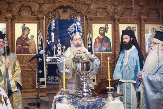 Ο Φθιώτιδος Συμεών παραμονή Θεοφανίων στην περιοχή Ταλαντίου και Λοκρίδος