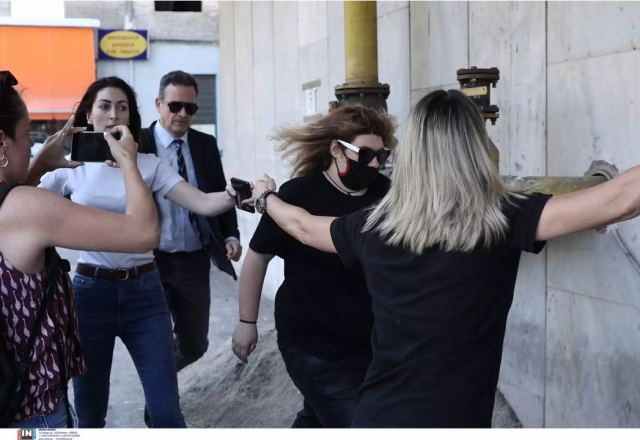 Δήμητρα Πισπιρίγκου: Πάνω από 9 ώρες κατέθετε στη ΓΑΔΑ - Τι την ρωτούσαν επίμονα οι αστυνομικοί