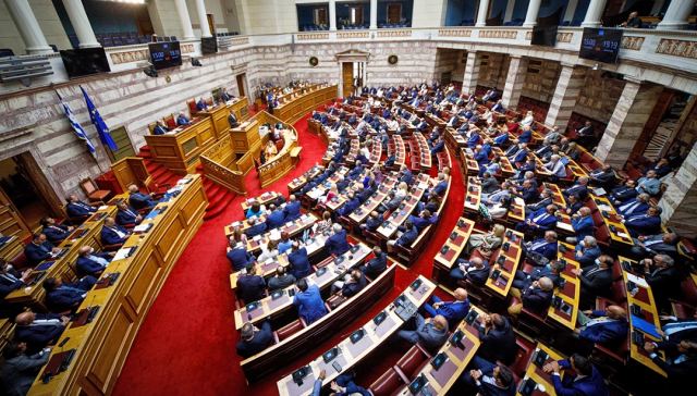 Παρακολουθήσεις: Στη Βουλή η μάχη για την σύσταση της εξεταστικής επιτροπής