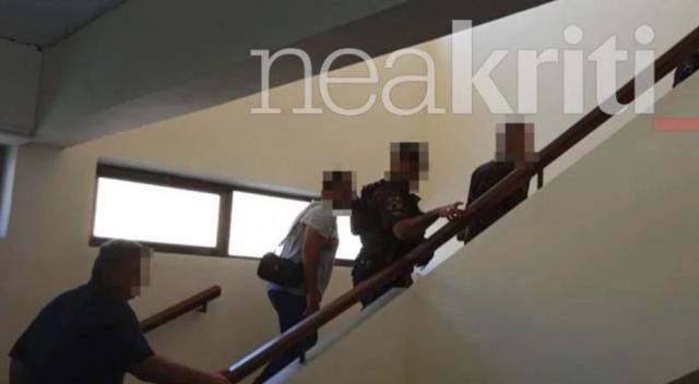 Γυναικοκτονία στο Ρέθυμνο: «Με κατεδάφισε» κατέθεσε ο καθ' ομολογίαν δολοφόνος - Η ποινική δίωξη που του ασκήθηκε