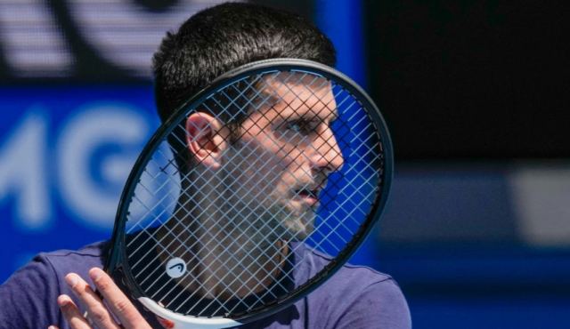 Νόβακ Τζόκοβιτς: Παίζει στο Wimbledon και ανεμβολίαστος