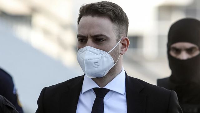 Μπάμπης Αναγνωστόπουλος: «Δεν έχει δικαίωμα να δει το παιδί του - Έχει μετανιώσει για ό,τι έχει κάνει» λέει ο δικηγόρος του