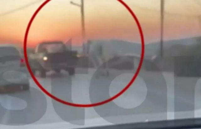 Μύκονος: Έδεσε άλογο με σχοινί και το έσερνε με αυτοκίνητο – «Θύελλα» για τις εικόνες που τράβηξαν οδηγοί