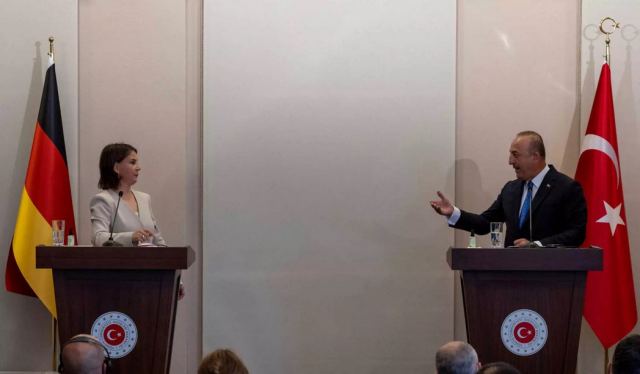 Επεισόδιο Τσαβούσογλου - Μπέρμποκ... on air! «Η Γερμανία έχει χάσει την αμεροληψία της για το Αιγαίο»