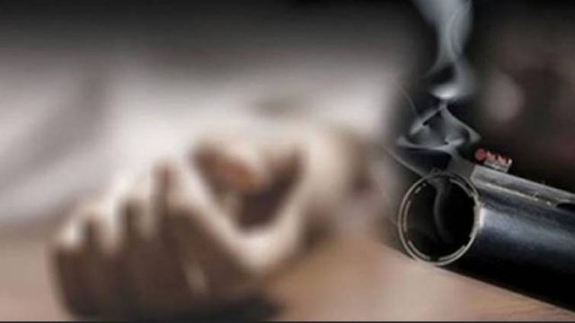 Αυτοπυροβολήθηκε στην αυλή του σπιτιού του