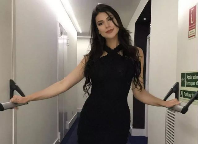 Νεκρή η πρώην «Μις Βραζιλία» μετά από επέμβαση αφαίρεσης αμυγδαλών