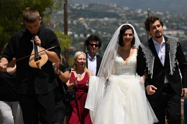 Σασμός: Ματωμένος γάμος στο φινάλε του πρώτου κύκλου