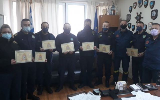 Το ευχαριστώ των Πυροσβεστών στους ανθρώπους του Λιμενικού