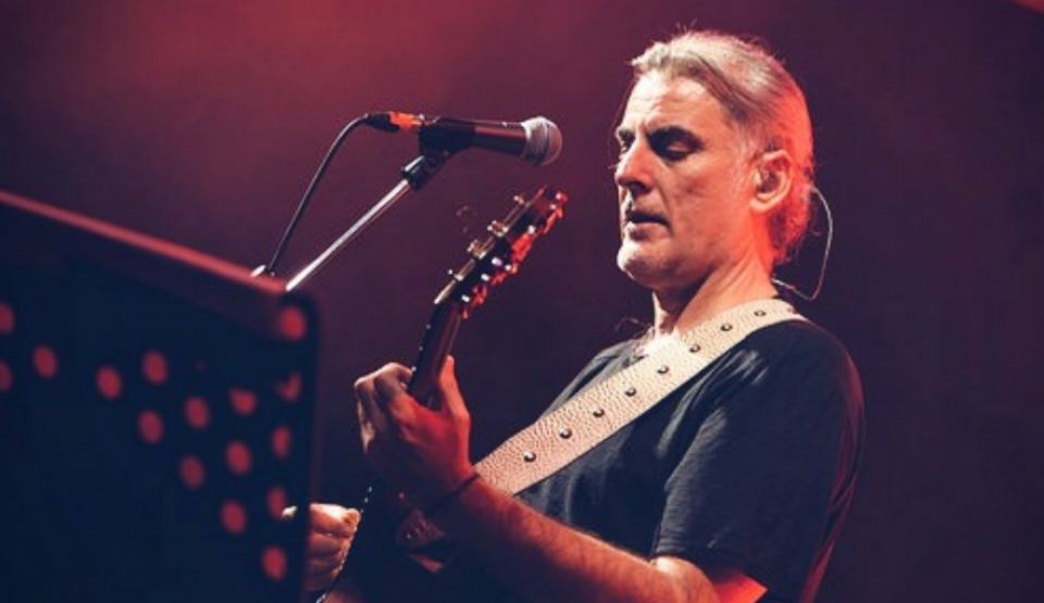 Ο Φίλιππος Πλιάτσικας στη «Χώρα»