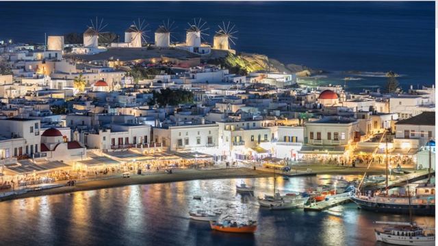 Μύκονος: Γεωργιανός από τη συμμορία που «σιδέρωνε» τα θύματά της και ένα μέλος της ΧΑ μεταξύ των προσαχθέντων για τα κυκλώματα των μπράβων