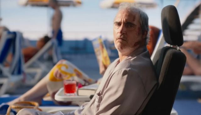 Η «μεταμόρφωση» του Χόακιν Φίνιξ στο τρέιλερ του «Beau is Afraid»