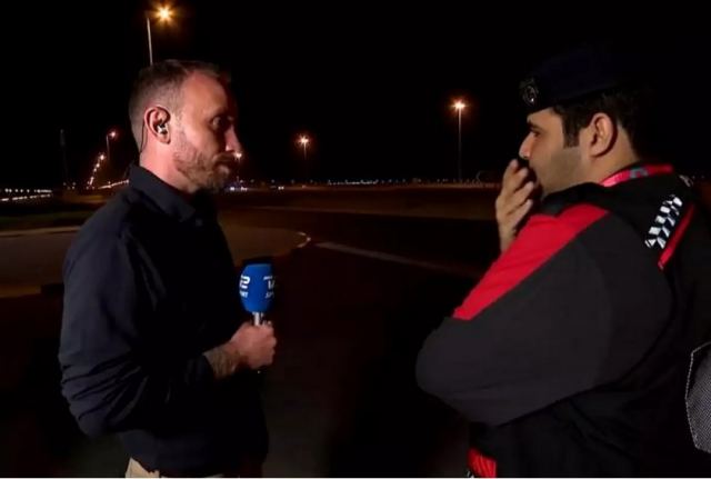 Μουντιάλ 2022: Αστυνομικός επιβάλλει σε Δανό ρεπόρτερ να αφαιρέσει το περιβραχιόνιο One love