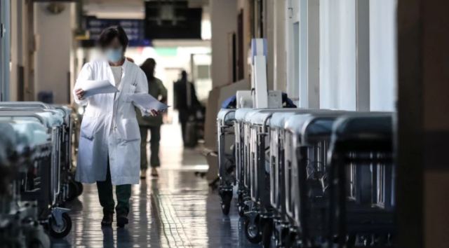 Αρχίζει από σήμερα η επιστράτευση των ιδιωτών γιατρών σε Β. Ελλάδα και Θεσσαλία