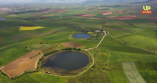Που βρίσκονται οι μοναδικές στον πλανήτη εξωγήινες δίδυμες λίμνες? - ΒΙΝΤΕΟ