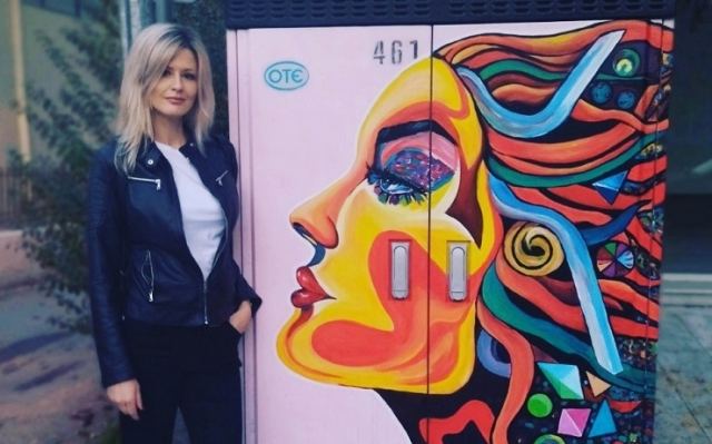 Η 1η ατομική έκθεση ζωγραφικής της Olina Tsigkasova στη «Χώρα»