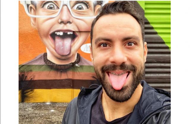 Ο Σάκης Τανιμανίδης εξήγησε τη δυσκολία του να έχεις 1 εκατομμύριο followers