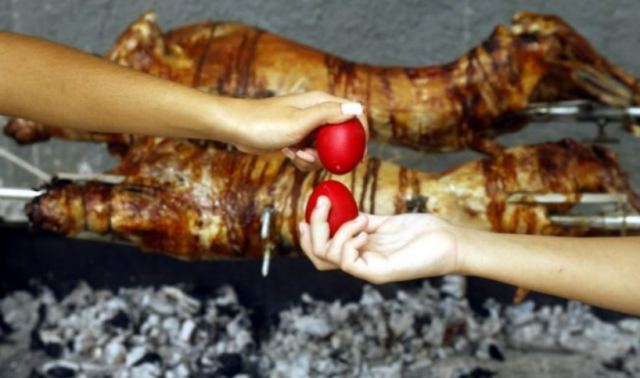 Πάσχα: Προσοχή στα μεγάλα γεύματα - Οι κίνδυνοι για την καρδιά μας