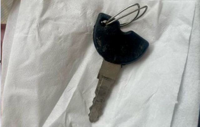 Βρέθηκε το κλειδί της φωτογραφίας...