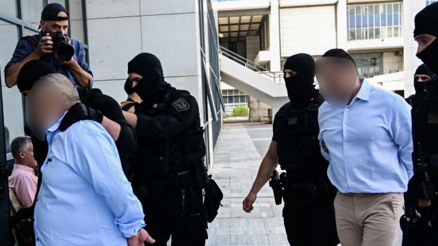 Διεκόπη για τις 5 Ιουλίου η δίκη για τη δολοφονία Καραϊβάζ