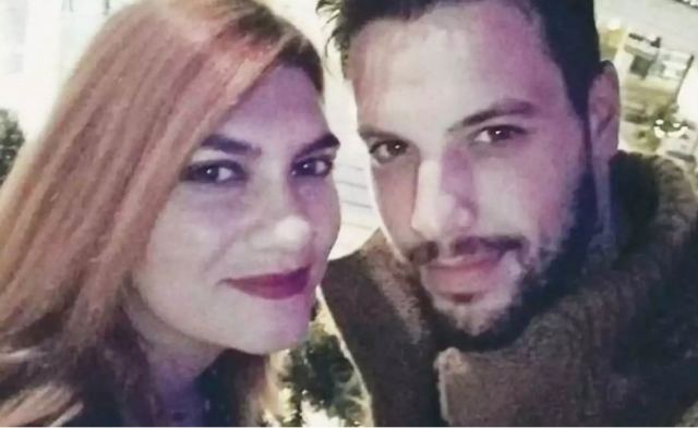 Ρούλα Πισπιρίγκου: Ζητάει διαζύγιο από τον Μάνο Δασκαλάκη – Αποκάλυψη για τις άγνωστες παρακολουθήσεις κινητών τηλεφώνων