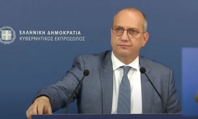 Όλα όσα είπε ο Οικονόμου για το ταξίδι Μητσοτάκη στις ΗΠΑ - Τι απάντησε για τα καύσιμα και το φυσικό αέριο