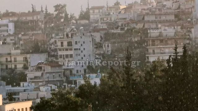 Χιόνιζε με ήλιο στη Λαμία (ΒΙΝΤΕΟ)