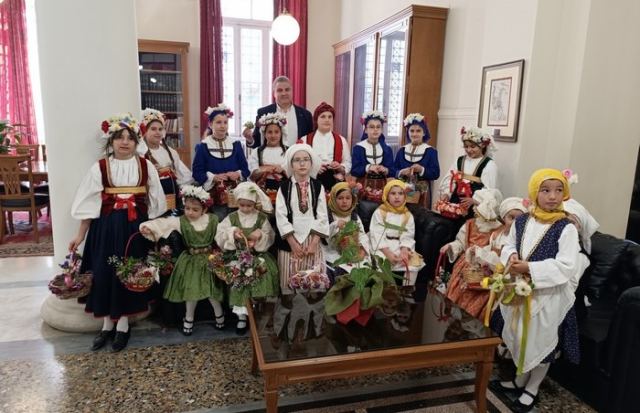 Τα είπαν στον Αντιπεριφερειάρχη Φθιώτιδας οι «Λαζαρίνες» (ΦΩΤΟ)