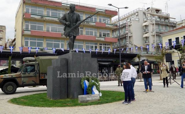 Τα σχολεία γιόρτασαν την εθνική επέτειο της 28ης Οκτωβρίου (ΦΩΤΟ-ΒΙΝΤΕΟ)