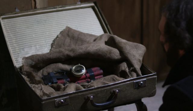 Άγριες Μέλισσες: Νέες αναταράξεις και ένας θανάσιμος κίνδυνος