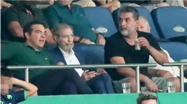 Φωτογραφία: Ο Τσίπρας στο ΟΑΚΑ για το ΠΑΟ - Μπράγκα με Μπισμπίκη και Βαρδινογιάννη