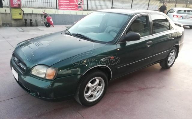 Ψάχνει τον οδηγό που τράκαρε το αυτοκίνητό του