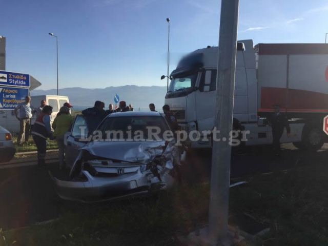 Τρόμος από την κυκλοφορία φορτηγών στην ΠΕΟ Λαμίας-Αγ.Μαρίνας